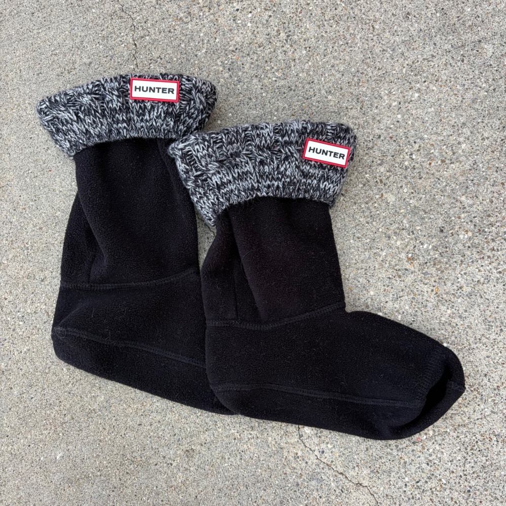 Hunter Boot Socks Short Fleece Liners Grey Marled Cable Knit Cuff Black Womens